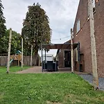 The Holidayhouse - 5 Min Efteling - Max 5 Pers & 1 Baby 3*