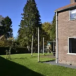 The Holidayhouse - 5 Min Efteling - Max 5 Pers & 1 Baby Отель типа 