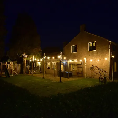 The Holidayhouse - 5 Min Efteling - Max 5 Pers & 1 Baby Loon op Zand