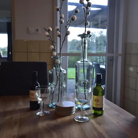The Holidayhouse - 5 Min Efteling - Max 5 Pers & 1 Baby Bed & Breakfast 3*