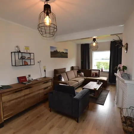 The Holidayhouse - 5 Min Efteling - Max 5 Pers & 1 Baby Bed & Breakfast 3*