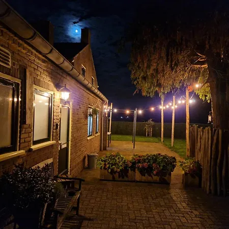 ベッド・アンド・ブレックファスト The Holidayhouse - 5 Min Efteling