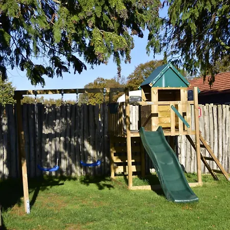 The Holidayhouse - 5 Min Efteling 3*