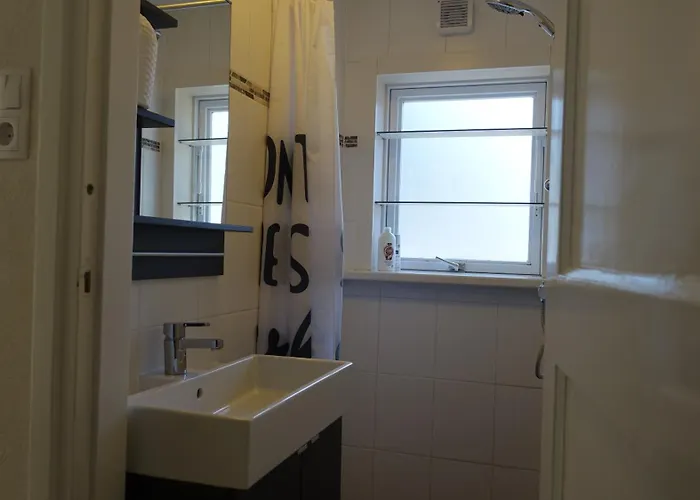 Bed & Breakfast The Holidayhouse - 5 Min Efteling - Max 5 Pers & 1 Baby Loon op Zand