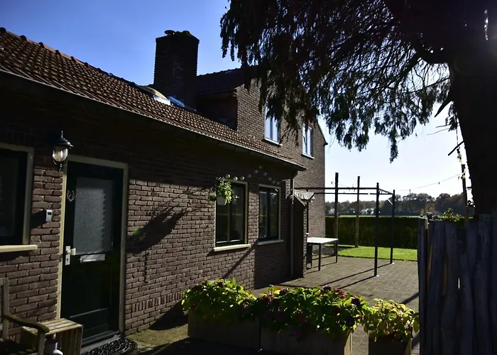 Bed & Breakfast The Holidayhouse - 5 Min Efteling - Max 5 Pers & 1 Baby